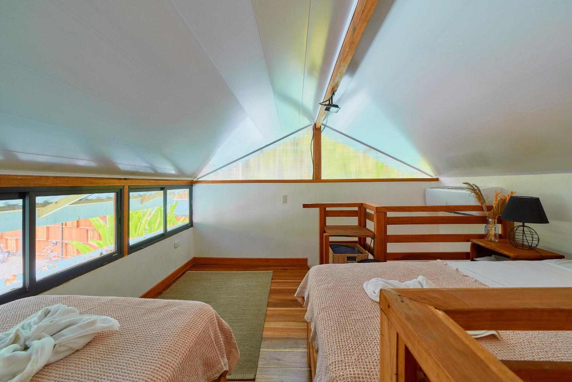 Dragonfly Beachfront Villas-Adult Only Пунта-Ува Экстерьер фото