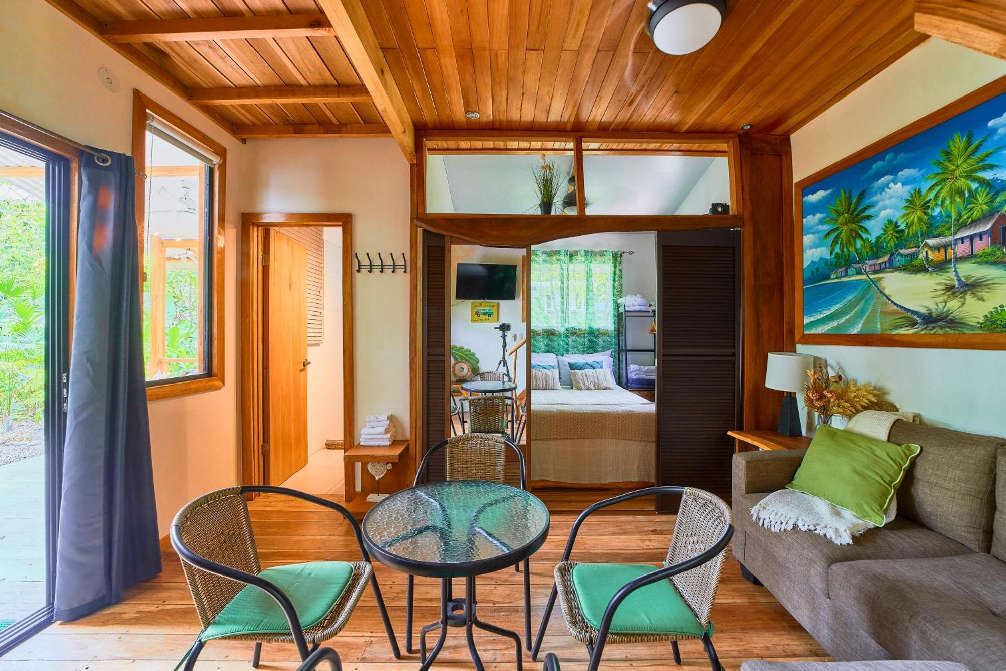 Dragonfly Beachfront Villas-Adult Only Пунта-Ува Экстерьер фото